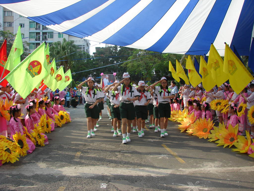 Ngày Hội Đội Viên Quận 1 Năm học 2016 - 2017